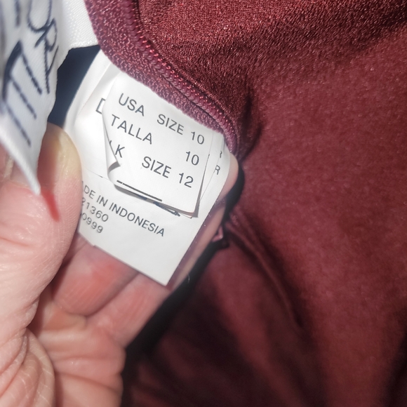 MORI LEE,  10.  MARRON - Picture 15 of 16